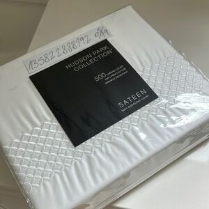 Hudson Park collection duvet